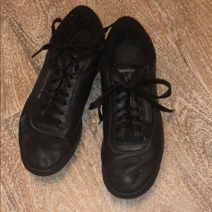 Reebok black sneakers vintage size 8